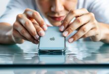 how to get water out a iphone